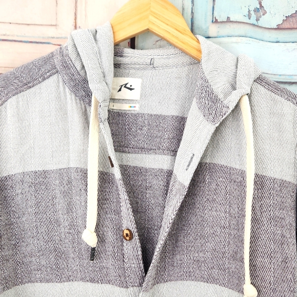 Rusty‎ Button Down Shacket - Picture 2 of 7
